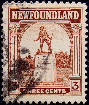 Ньюфаундленд 1923 год . Военный мемориал - Боевой Ньюфаундлендец , 3 с .